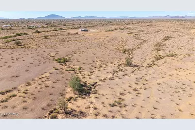 405Xx W Montebello Avenue #-, Tonopah, AZ 85354 - Photo 13