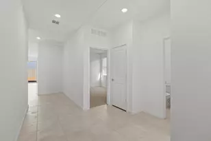 212 N 176th Ln, Goodyear, AZ 85338 - Photo 3