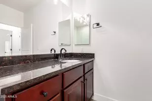 945 E Playa Del Norte Dr, Tempe, AZ 85288 - Photo 17