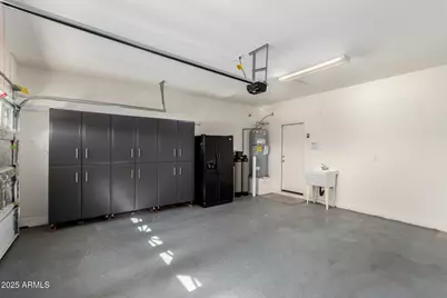 2106 E Aire Libre Avenue, Phoenix, AZ 85022 - Photo 27