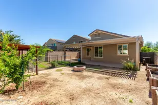 2106 E Aire Libre Ave, Phoenix, AZ 85022 - Photo 31