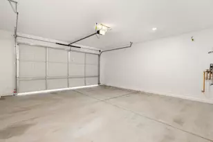 16033 W Bronco Trl, Surprise, AZ 85387 - Photo 31