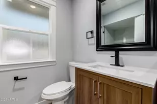 10210 W Charter Oak Dr, Sun City, AZ 85351 - Photo 17