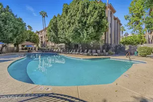 5104 N 32nd St, Phoenix, AZ 85018 - Photo 9