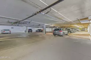 5104 N 32nd St, Phoenix, AZ 85018 - Photo 7