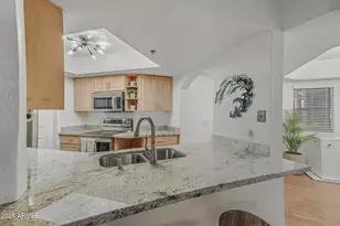 5104 N 32nd St, Phoenix, AZ 85018 - Photo 1