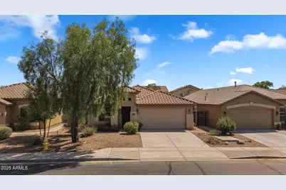 46137 W Starlight Drive, Maricopa, AZ 85139 - Photo 3