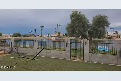 15818 S Maui Circle, Arizona City, AZ 85123 - Photo 13