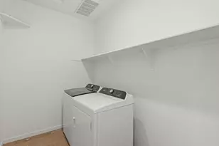 15809 W Gray Fox Trl, Surprise, AZ 85387 - Photo 17