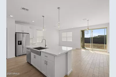 15809 W Gray Fox Trail, Surprise, AZ 85387 - Photo 7