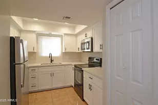 2315 W Union Hills Dr, Phoenix, AZ 85027 - Photo 9