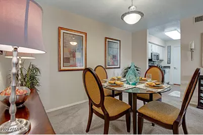 10002 N 7th Street #B3, Phoenix, AZ 85020 - Photo 5