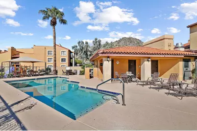 10002 N 7th Street #C1, Phoenix, AZ 85020 - Photo 11