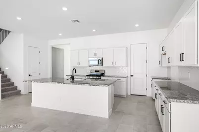 22232 W Tonopah Drive, Surprise, AZ 85387 - Photo 7