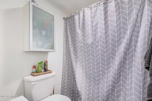 6943 E Earll Dr, Scottsdale, AZ 85251 - Photo 9