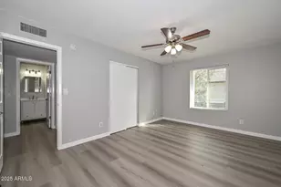 792 E Eugie Ave, Phoenix, AZ 85022 - Photo 21