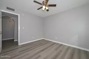 792 E Eugie Ave, Phoenix, AZ 85022 - Photo 17