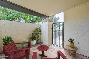 792 E Eugie Ave, Phoenix, AZ 85022 - Photo 9