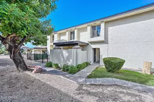 792 E Eugie Ave, Phoenix, AZ 85022 - Photo 11