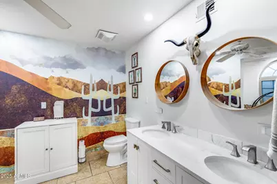 247 E Glencove Street, Mesa, AZ 85201 - Photo 15