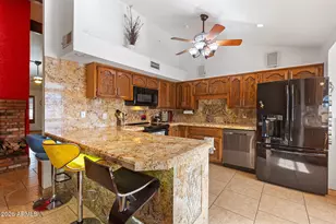 247 E Glencove St, Mesa, AZ 85201 - Photo 9