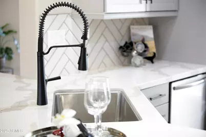 16464 W Una Noche Court, Surprise, AZ 85374 - Photo 15