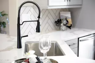 16464 W Una Noche Ct, Surprise, AZ 85374 - Photo 15