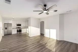 2231 N 38th Way, Phoenix, AZ 85008 - Photo 23