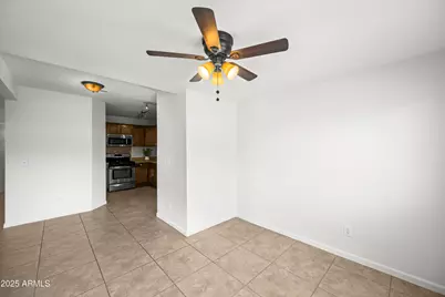 2647 E Whitton Avenue, Phoenix, AZ 85016 - Photo 15