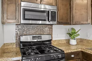 2647 E Whitton Ave, Phoenix, AZ 85016 - Photo 17