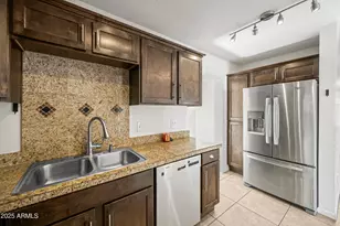 2647 E Whitton Ave, Phoenix, AZ 85016 - Photo 23