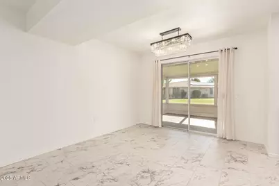 9805 W Burns Drive, Sun City, AZ 85351 - Photo 11