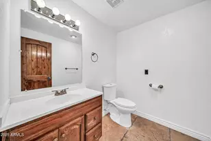 7351 E Keim Dr, Scottsdale, AZ 85250 - Photo 39