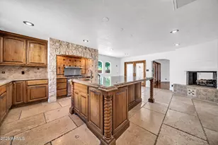 7351 E Keim Dr, Scottsdale, AZ 85250 - Photo 9