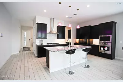 10549 W Albert Lane W, Peoria, AZ 85382 - Photo 17