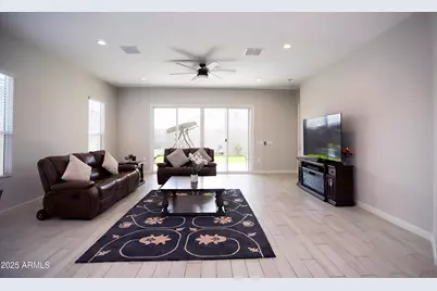 10549 W Albert Lane W, Peoria, AZ 85382 - Photo 21