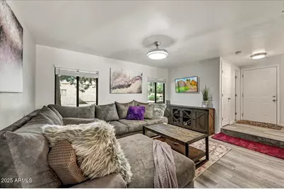 16063 N 26th Avenue, Phoenix, AZ 85023 - Photo 9