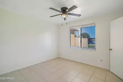8235 N 34th Drive, Phoenix, AZ 85051 - Photo 15
