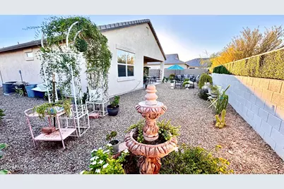 1026 W Castle Court, Casa Grande, AZ 85122 - Photo 3