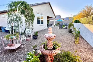 1026 W Castle Ct, Casa Grande, AZ 85122 - Photo 3