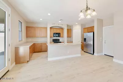 41615 W Chimayo Court, Maricopa, AZ 85138 - Photo 9