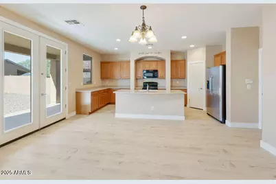 41615 W Chimayo Court, Maricopa, AZ 85138 - Photo 7