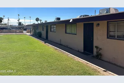 2134 W Heatherbrae Drive, Phoenix, AZ 85015 - Photo 9