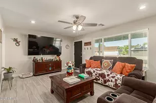 18230 N Organ Pipe Dr, Sun City, AZ 85373 - Photo 9