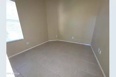 2235 E Donald Drive E, Phoenix, AZ 85024 - Photo 17