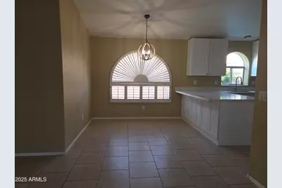 2235 E Donald Drive E, Phoenix, AZ 85024 - Photo 5