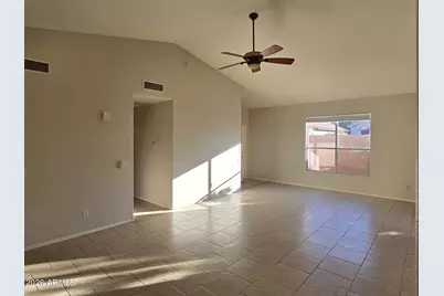 2235 E Donald Drive E, Phoenix, AZ 85024 - Photo 3