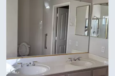 2235 E Donald Drive E, Phoenix, AZ 85024 - Photo 13