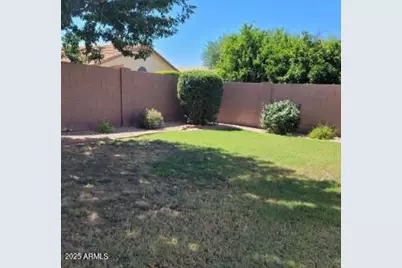 2235 E Donald Drive E, Phoenix, AZ 85024 - Photo 21