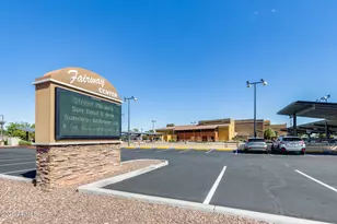 10426 W Deanne Dr, Sun City, AZ 85351 - Photo 29